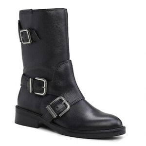 Vince Camuto Alicenta Bootie in Black Leather. Sz: 8